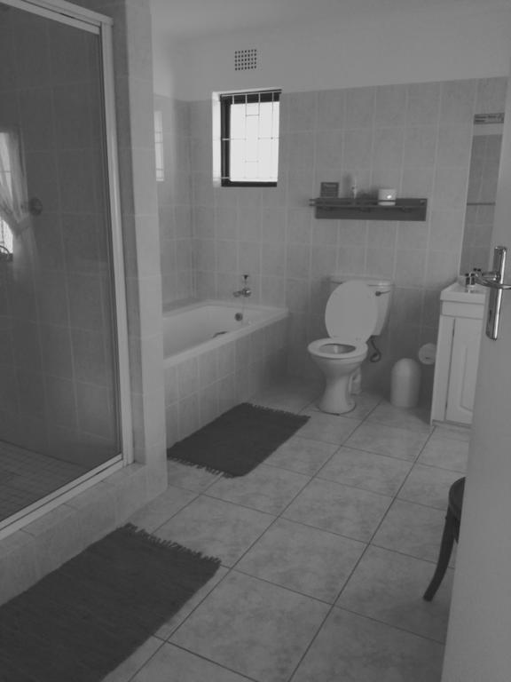 Casa Del Mar Hotel Hermanus Kültér fotó